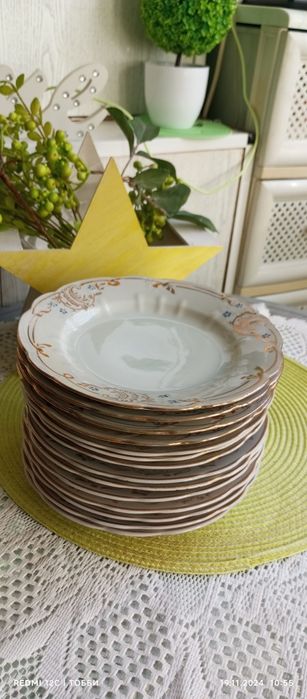 Тарелки 14 штук.НОВЫЕ. Диаметр - 20 см. 15 грн/ шт.