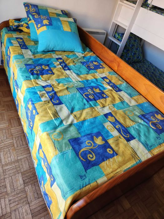 Cama madeira com gaveta