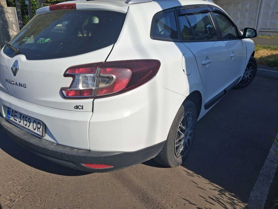 Аренда Рено Меган 2012 год