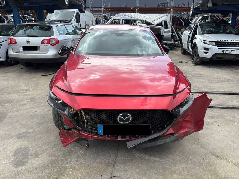 Peças Mazda 3 Hibrido do ano 2023