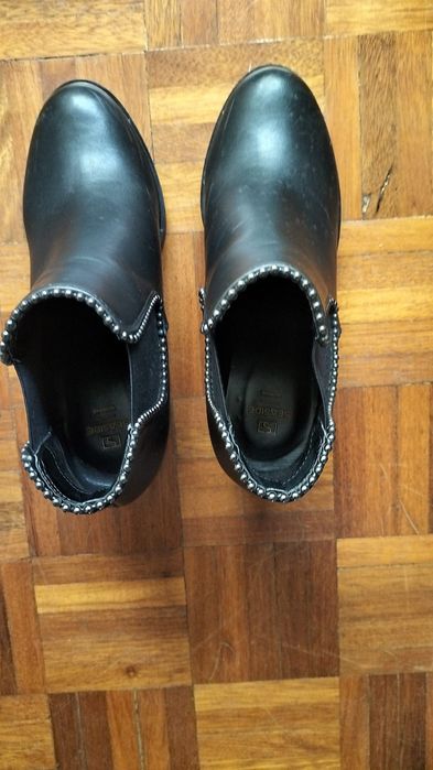 Botas de salto alto pretas