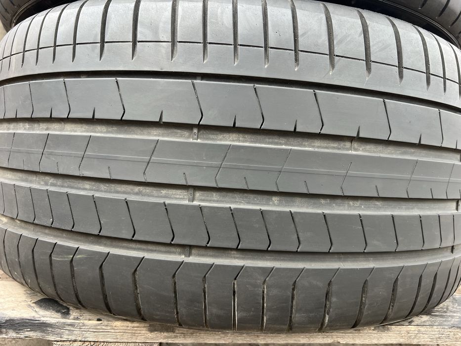 315/35r21 Pirelli PZero RunFlat шини легкові пара