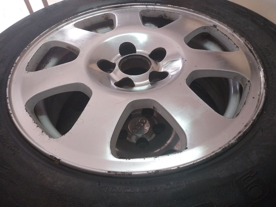 4 Jantes audi 5x100 com pneus para desocupar