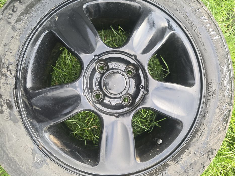 Felgi czarne r15