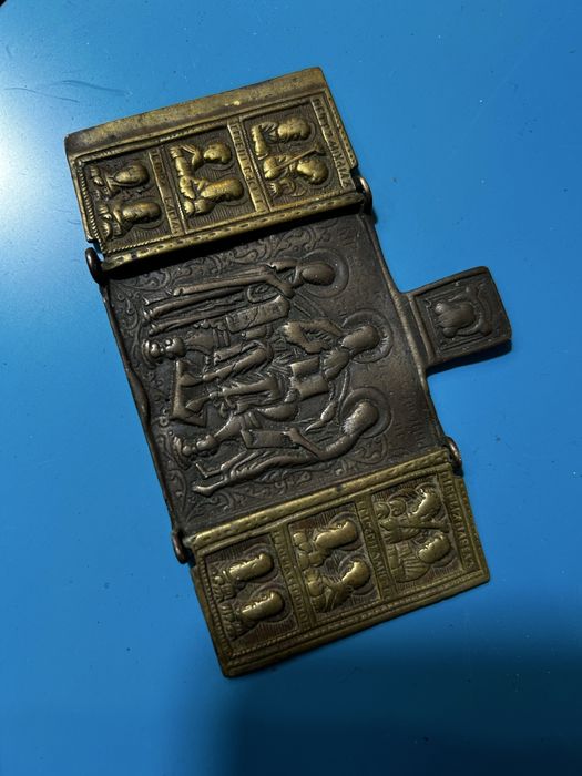 Кионый крест, и складень