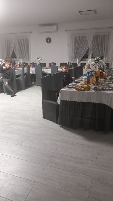Kucharka.  Catering  obsluga
