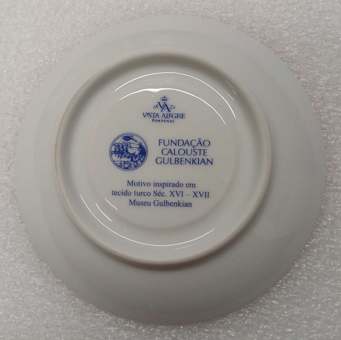 6 Chávenas de Café Vista Alegre / Fundação Calouste Gulbenkian NOVAS — a Arte Iznik têxtil transposta para porcelana!