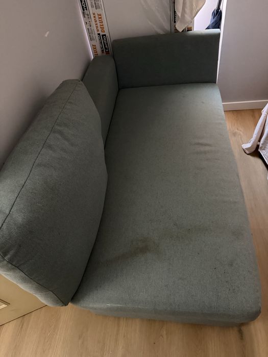 Sofá Cama com Chaise Longue – Como Novo!