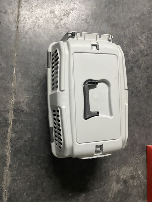 Caixa transporte de cão/ gato