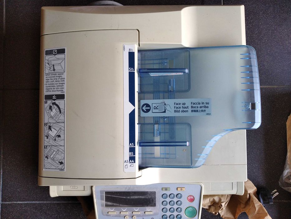 Ricoh IS200e сканер планшетний кольоровий