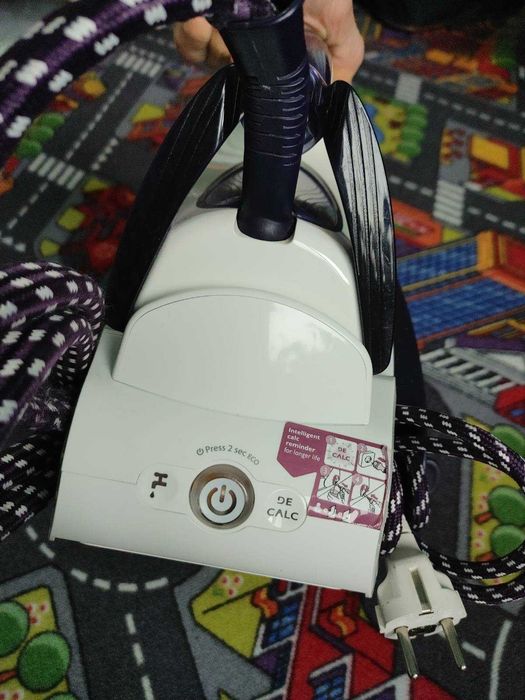 Парогенератор Philips GC9247 (PerfectCare Expert)