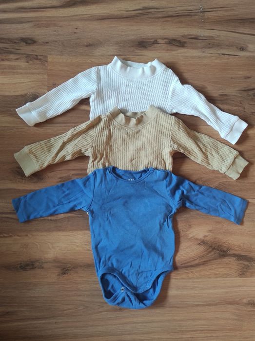 Zestaw ubranek rozm. 68