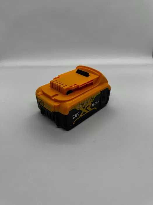 Aparafusadora DEWALT + 2 Baterias + 1 Carregador + 1 Saco Transporte