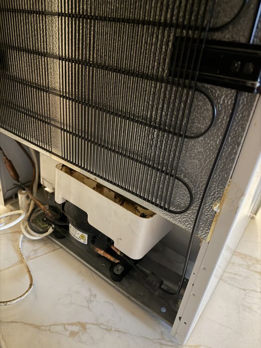 Вбудований холодильник