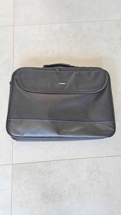 Laptop DELL P26E 17"