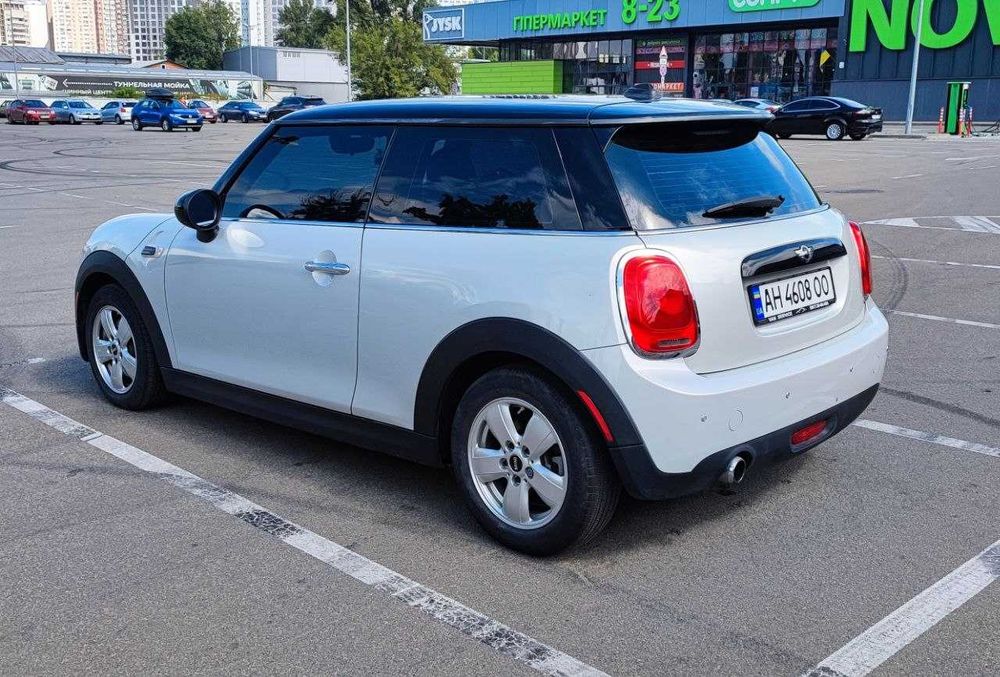 Продам Mini cooper F56 (2015) 49000 пробег