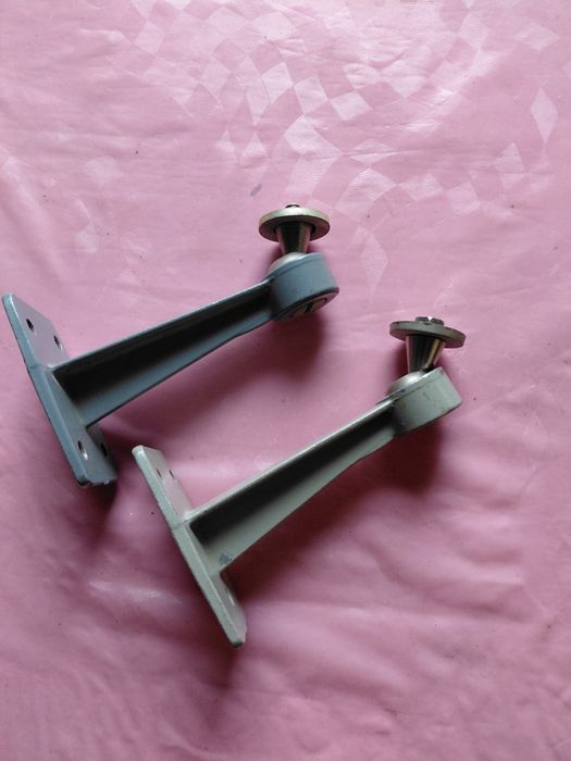 Настенный кронштейн для крепления .