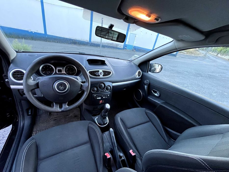 Renault Clio 3 Facelift- 1.5 dCi - Comercial 2009 - Revisão e Inspeção feita