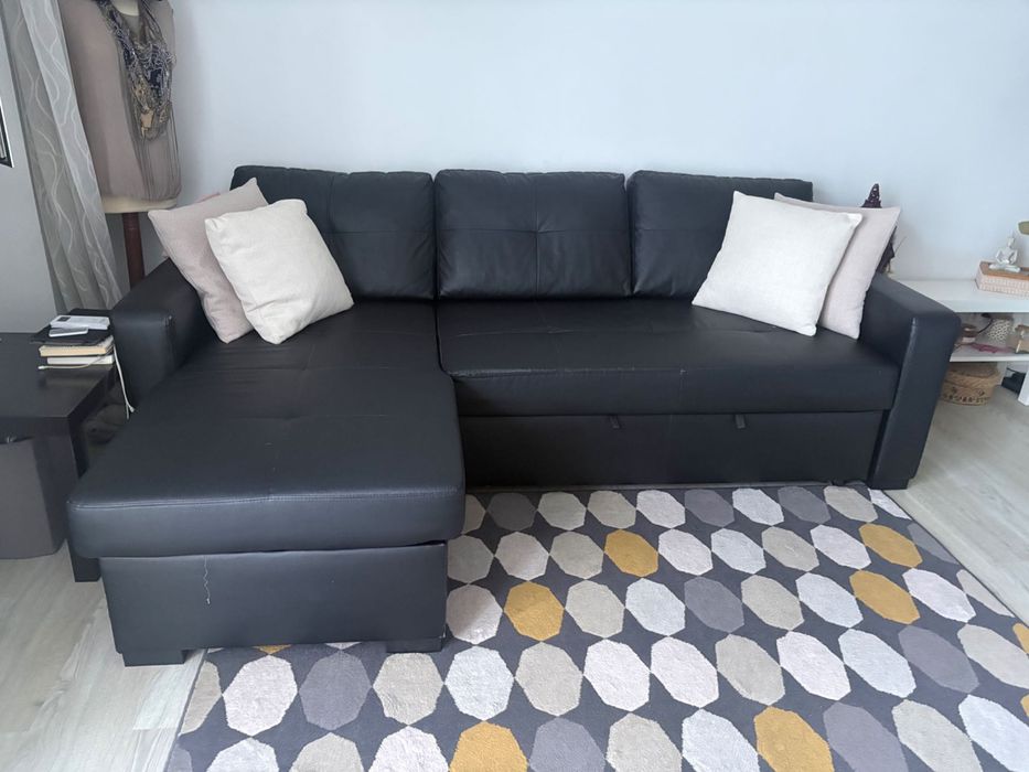 Sofá + Conjunto mesa com 4 cadeiras Ikea