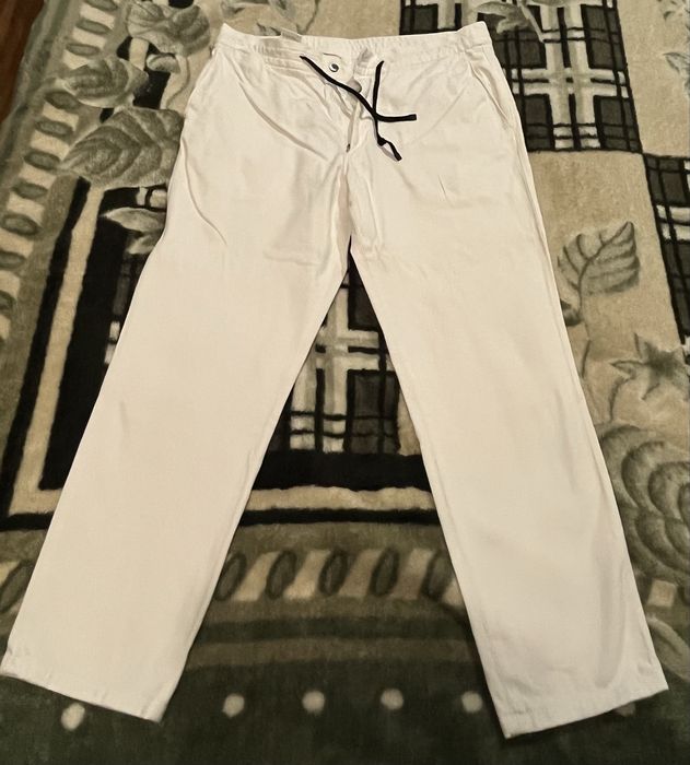 Білі чоловічі джинси