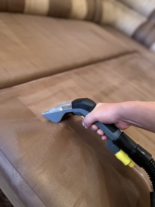 Хімчистка мʼяких меблів , видалення плям , дивани , матраси…..