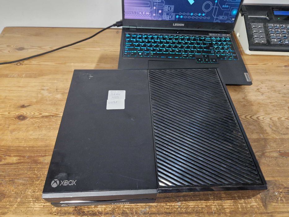 Konsola Xbox One czarny (4491)