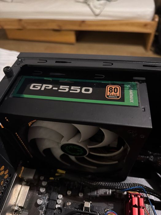 Zasilacz Gamemax GP-550