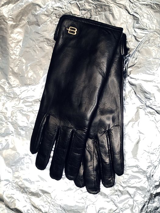 Жіночі шкіряні рукавички