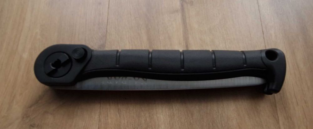 Turystyczna składana piła do drewna KA-BAR 1274