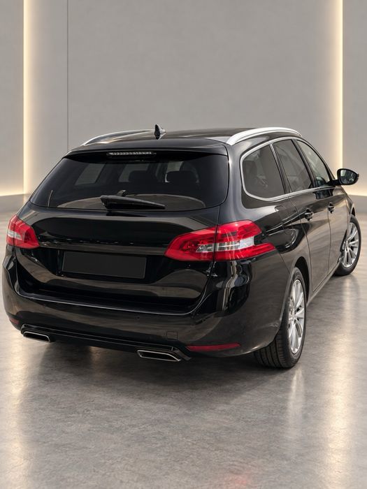 Peugeot 308 style preto