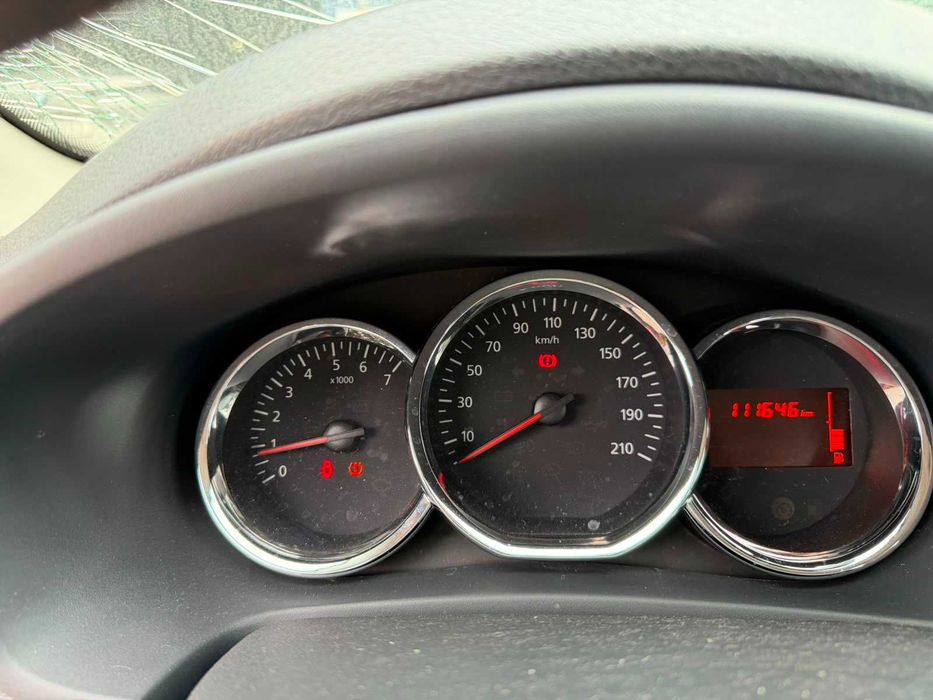 DACIA Sandero 0.9 TCE Salvado