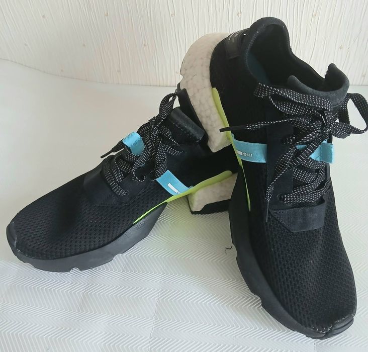 Кросівки ADIDAS оригінал чоловічі р.42/5 мужские