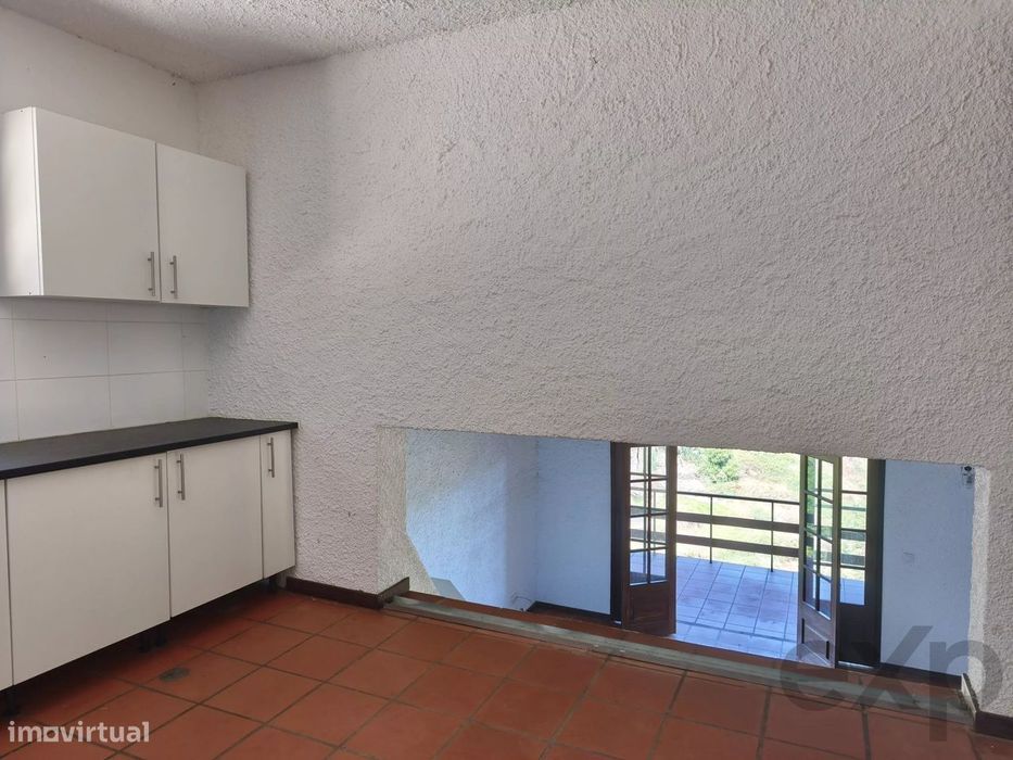 Casa de campo em Lote de 4636m2 - Camacha - Madeira