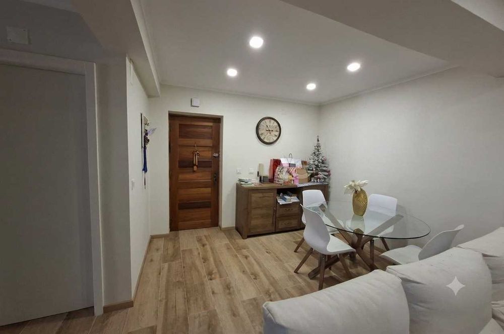 Arrendamento de apartamento t3 na Rua Congregação das Filhas de São José, em Arganil
