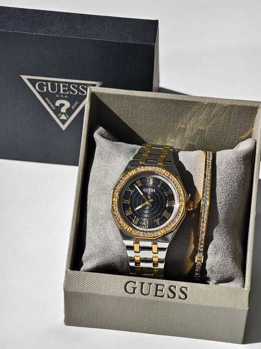 Жіночий годинник Guess