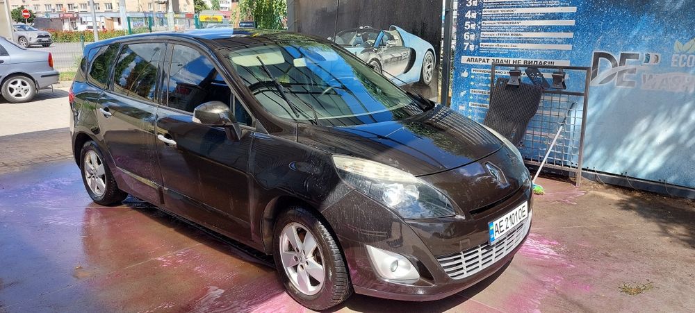 Renault Grant Scenic