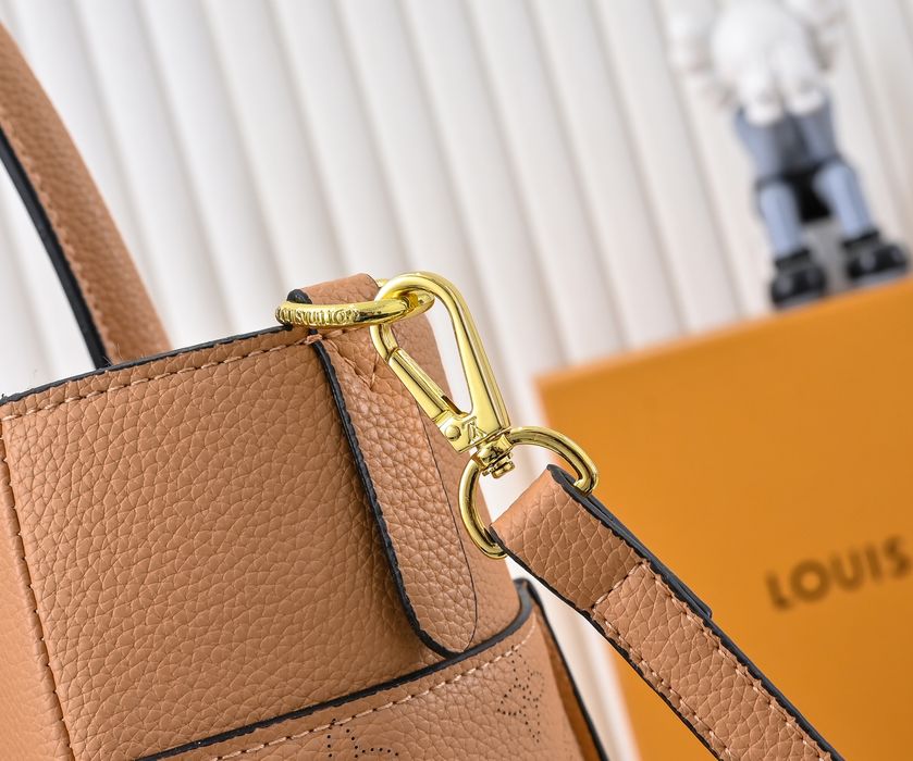 Жіноча сумка LOUIS VUITTON M53826