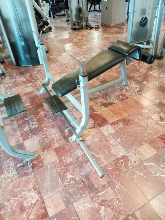 Ławki treningowe Life Fitness