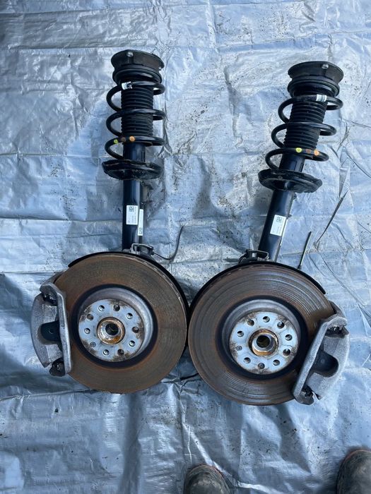 SKODA KODIAQ TIGUAN ALLSPASE 23 ROK 5q0407258b 5q0407257b Zawiesznie przód mcpherson zwrotnica prawy lewy przódwrotnica prawy lewy przód