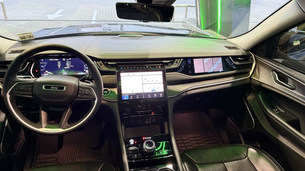 2022 Jeep Grand Cherokee 4xe ПлагинГибрид