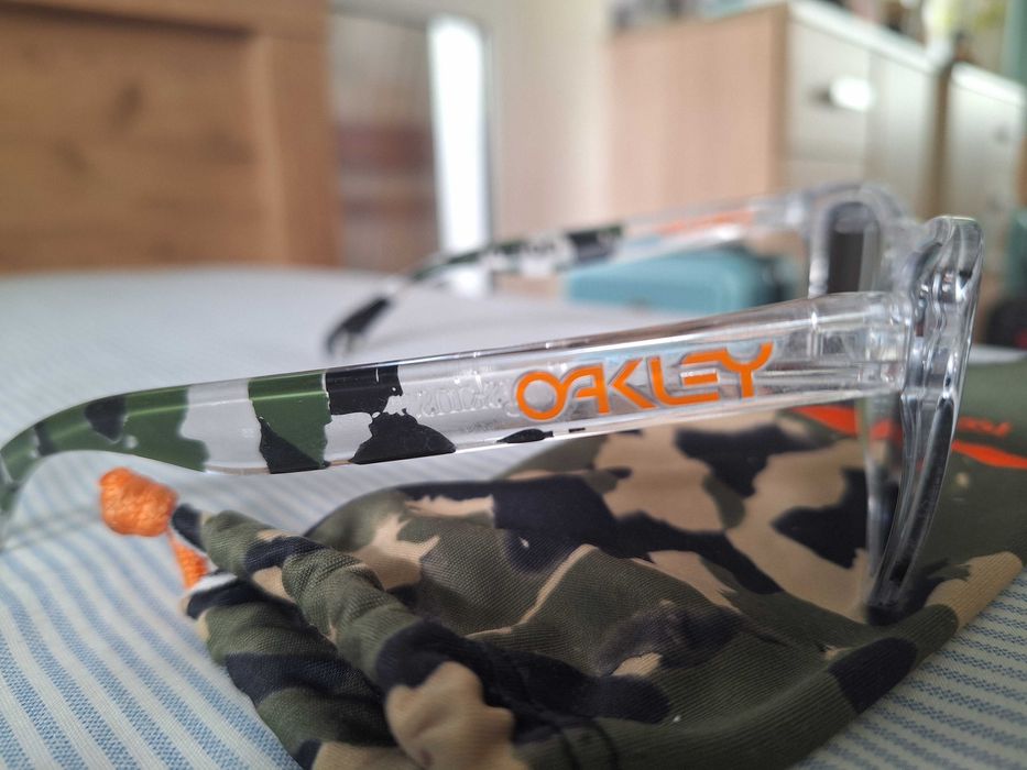 Okulary Oakey Koston kamuflaż (limited edition]