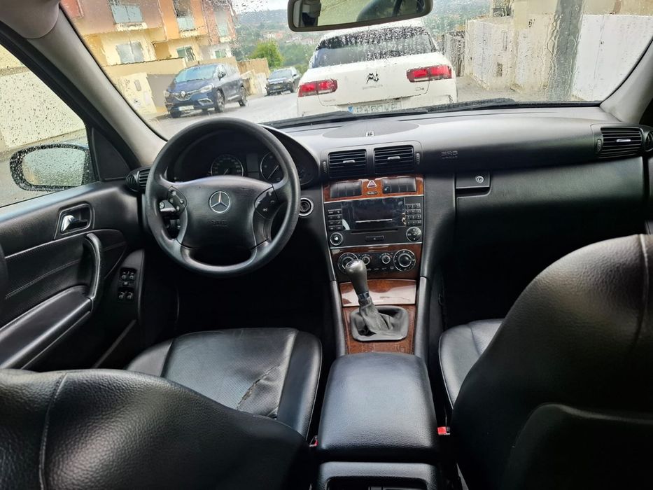 Mercedes-Benz C 220 — fotografia 3
