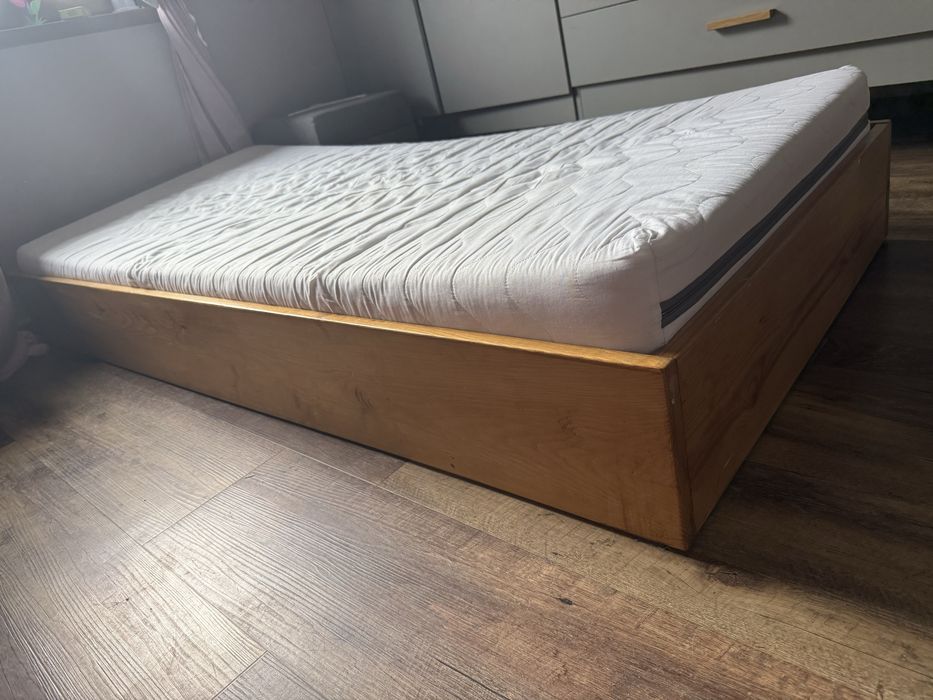 Łóżko pojedyncze sosna 180x80, materac