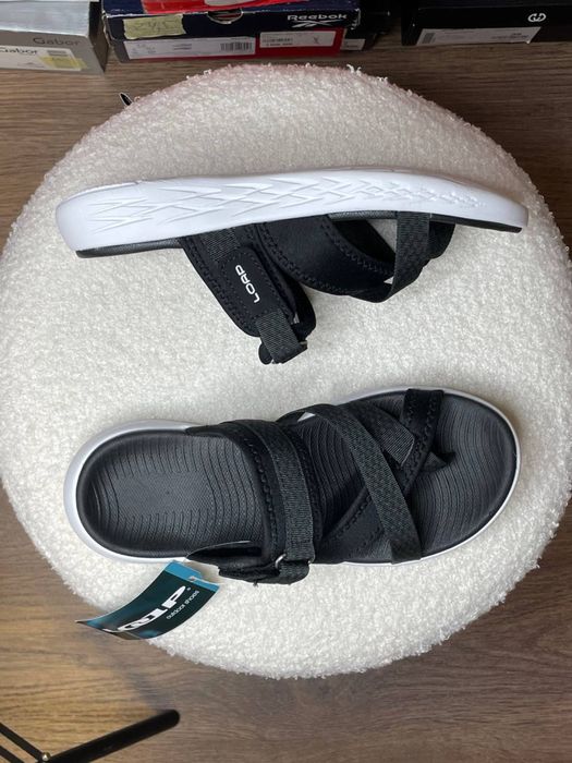 Жіночі сандалі Loap . Розмір 35, 36.