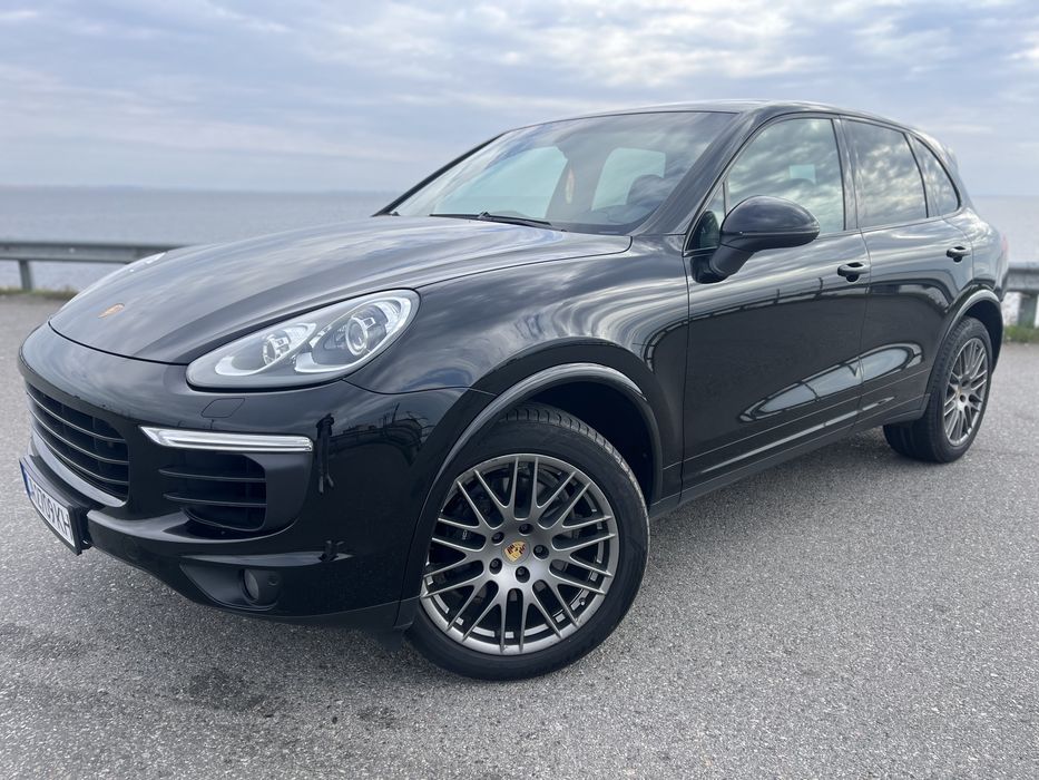 Продаж Porsche Cayenne 2014