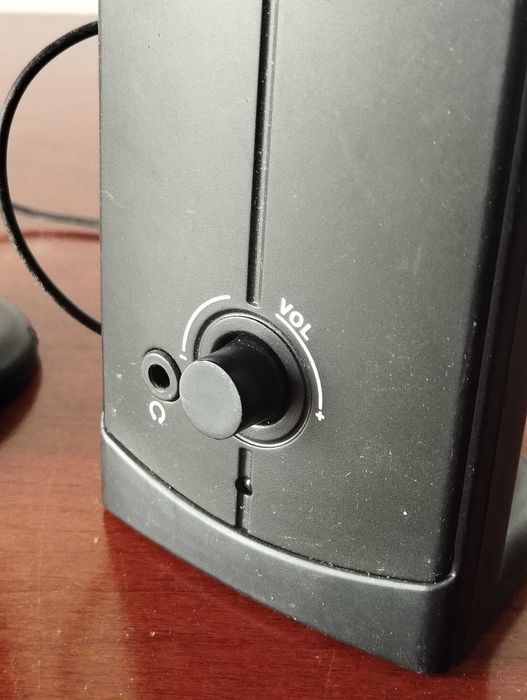Colunas de Som USB Pretas