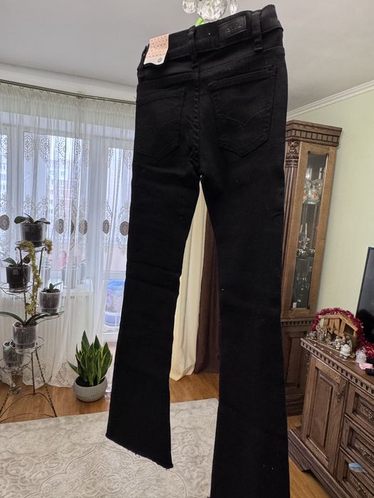 Джинси для дівчинки