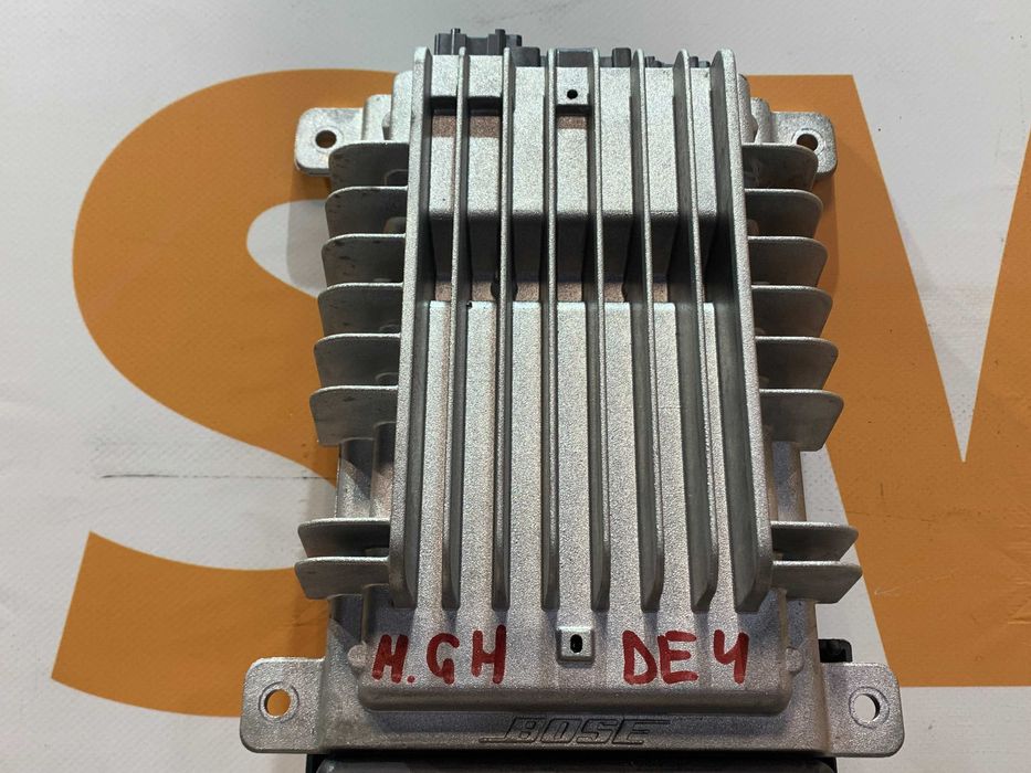 Підсилювач звуку Уселитель звука GS1E 66 920A  NH61 66 D20 Mazda 6 GH