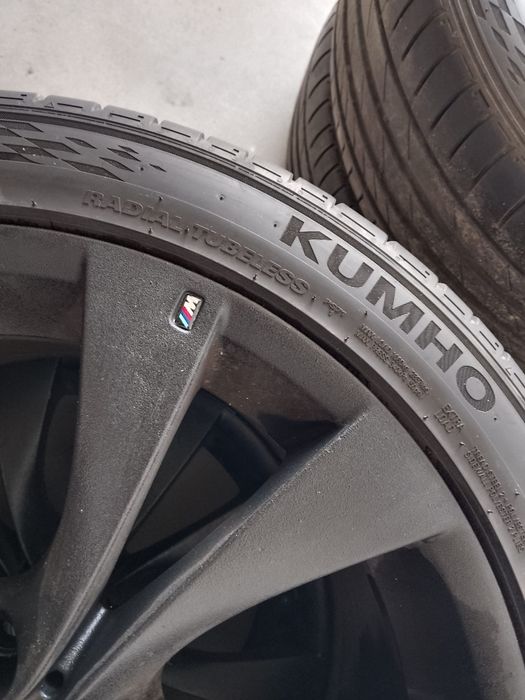 Sprzedam komplet oryginalnych kół