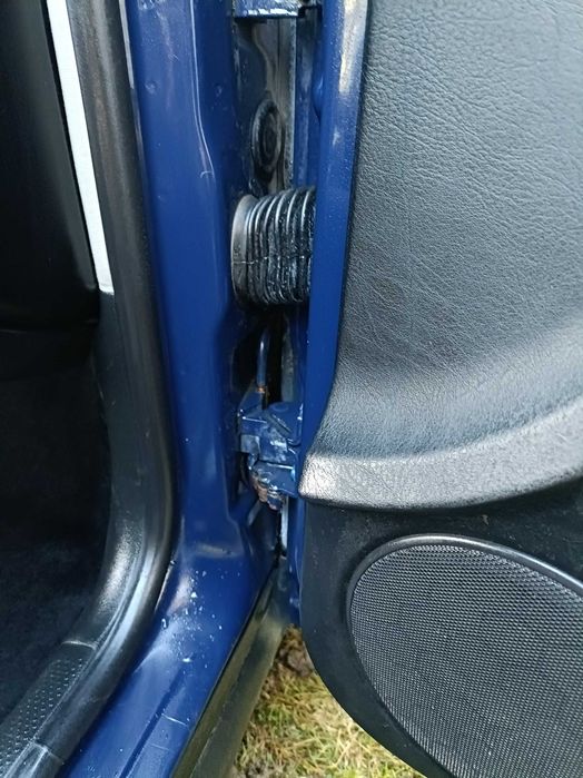 Продам пасат b5 2.3vr5 4x4 1999